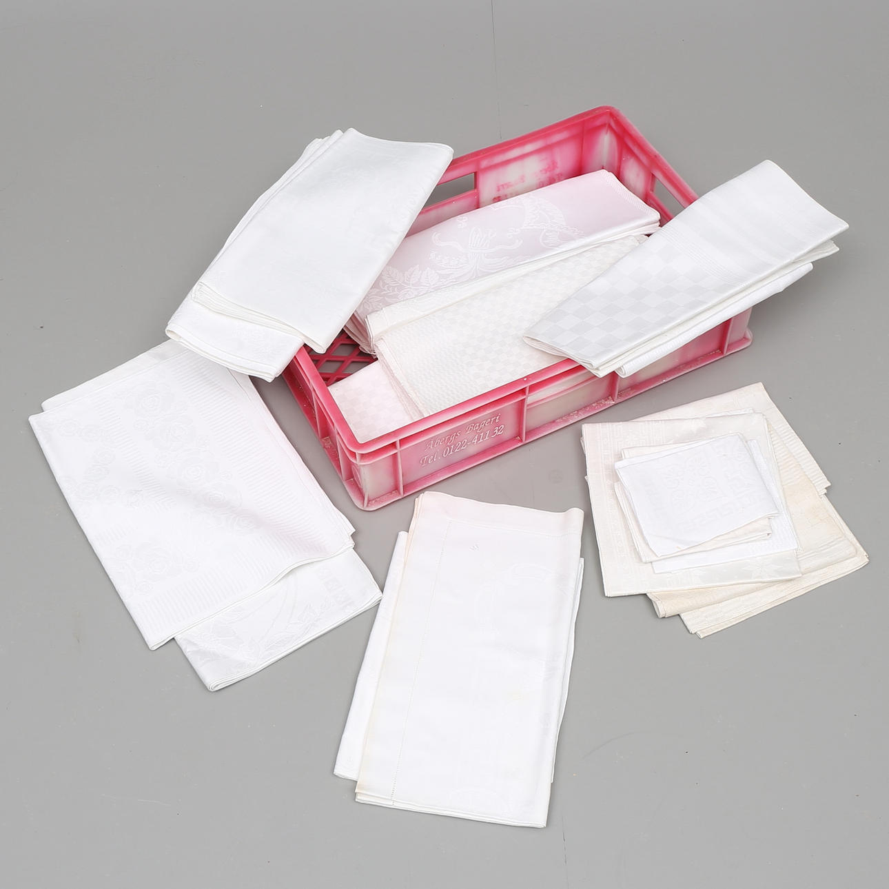 LINNEDUKAR och SERVETTER, 23 st.