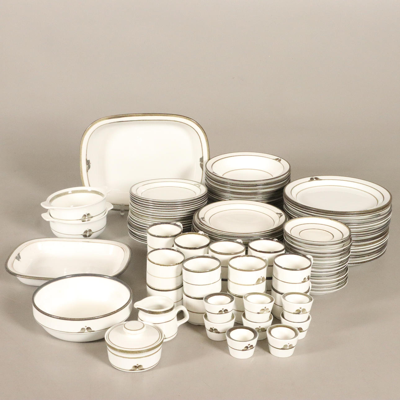 SERVIS 95 stykker „nordica“ Rörstrand.