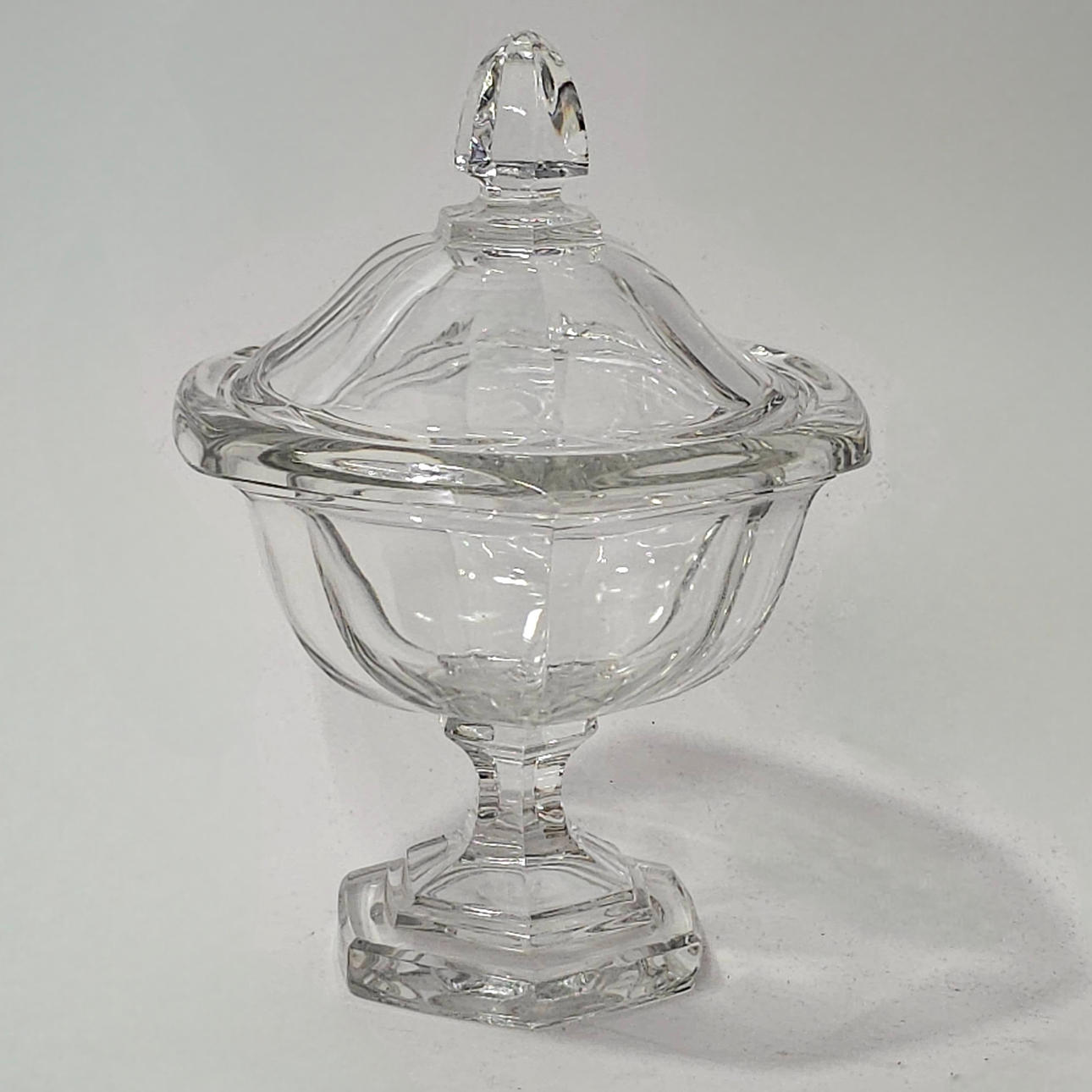 GOEBEL GLASS CANDY BOX.