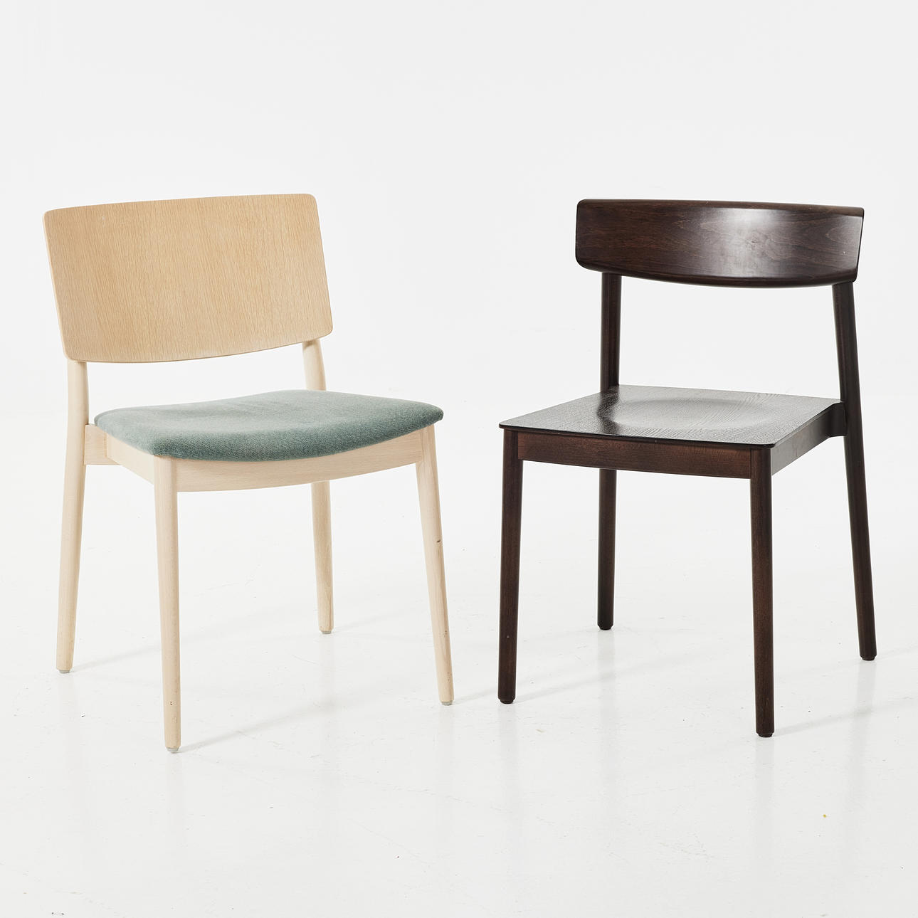 CHAIRS, 2 pcs., “Smart”, “Happy”, Andreu world, labeled.