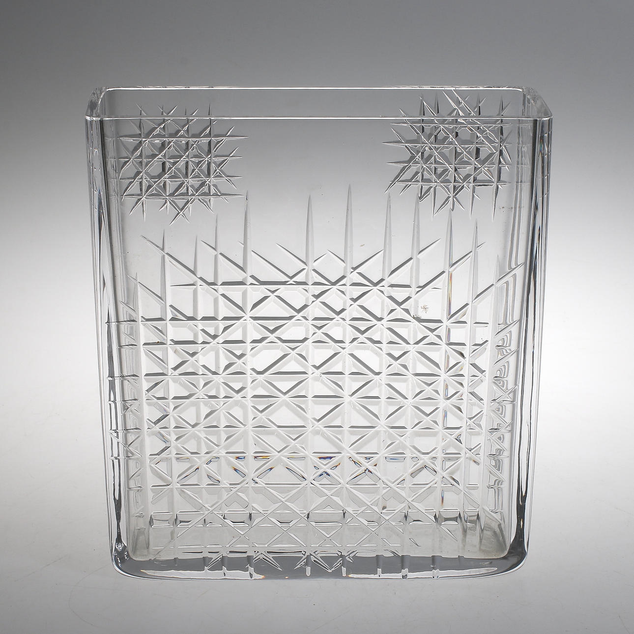 VAS, glas, Ingeborg Lundin, Orrefors, signerad. 1960-tal.