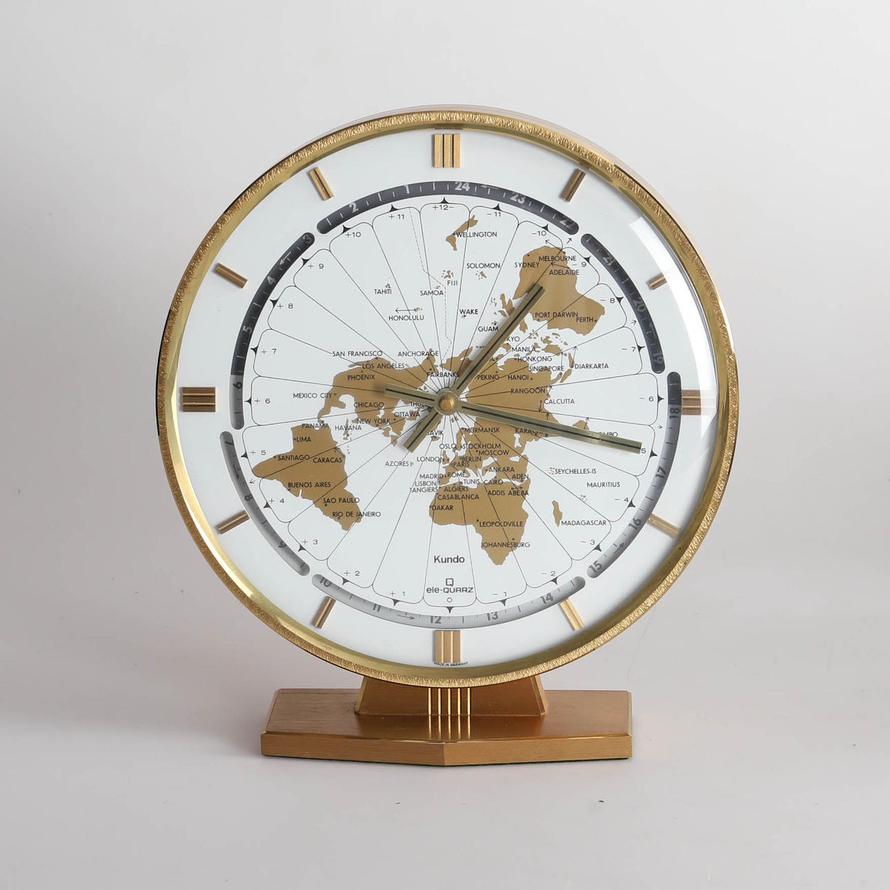 TISCHUHR, Messing, Quarz, Kundo.