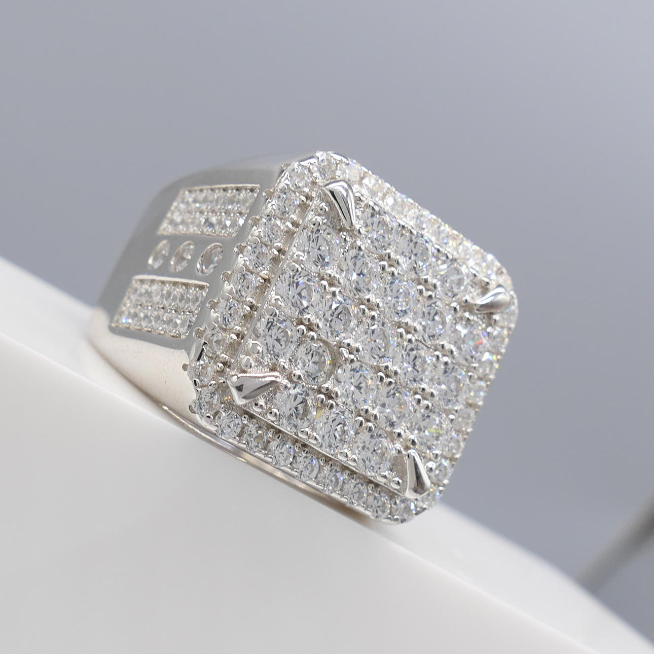 HOPEA MEKKO -rengas.