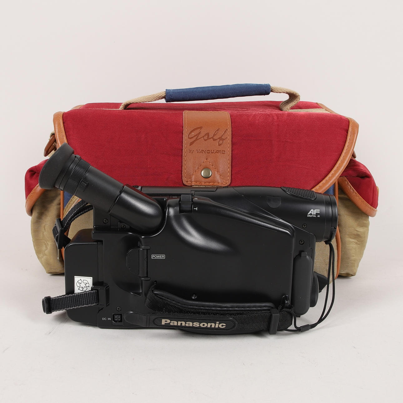 VIDEOKAMERA, Panasonic, VHS, 19/2000-luku.