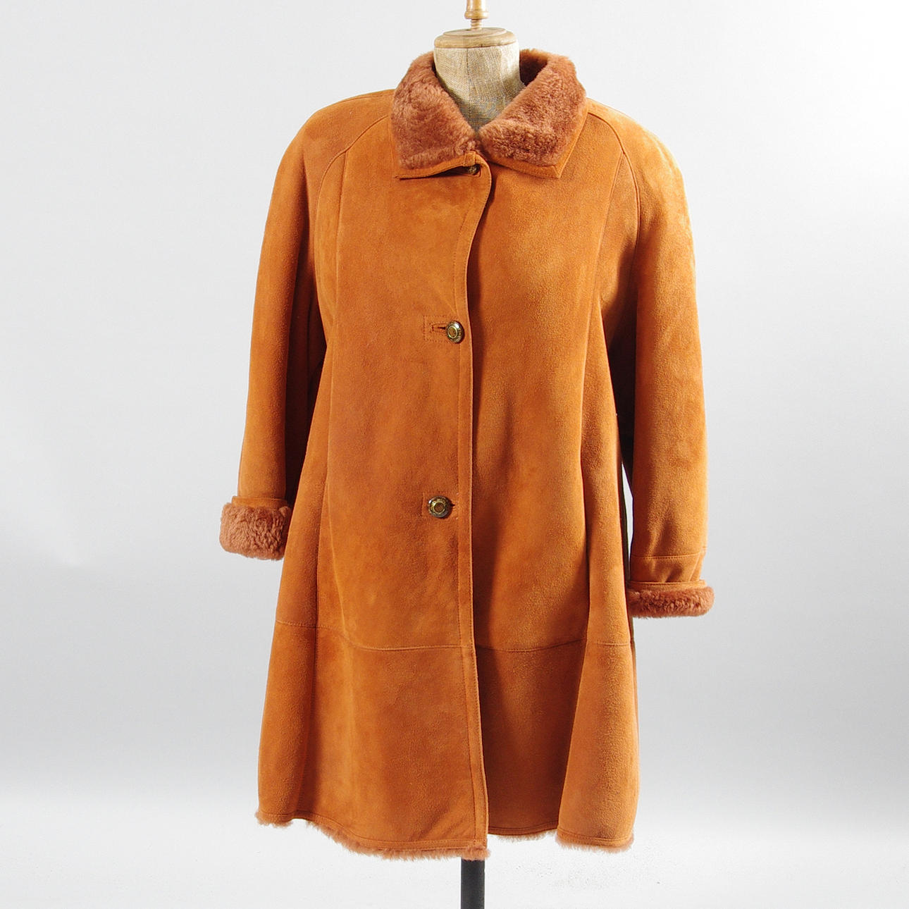 KAPPA, mocka/fårskinn.