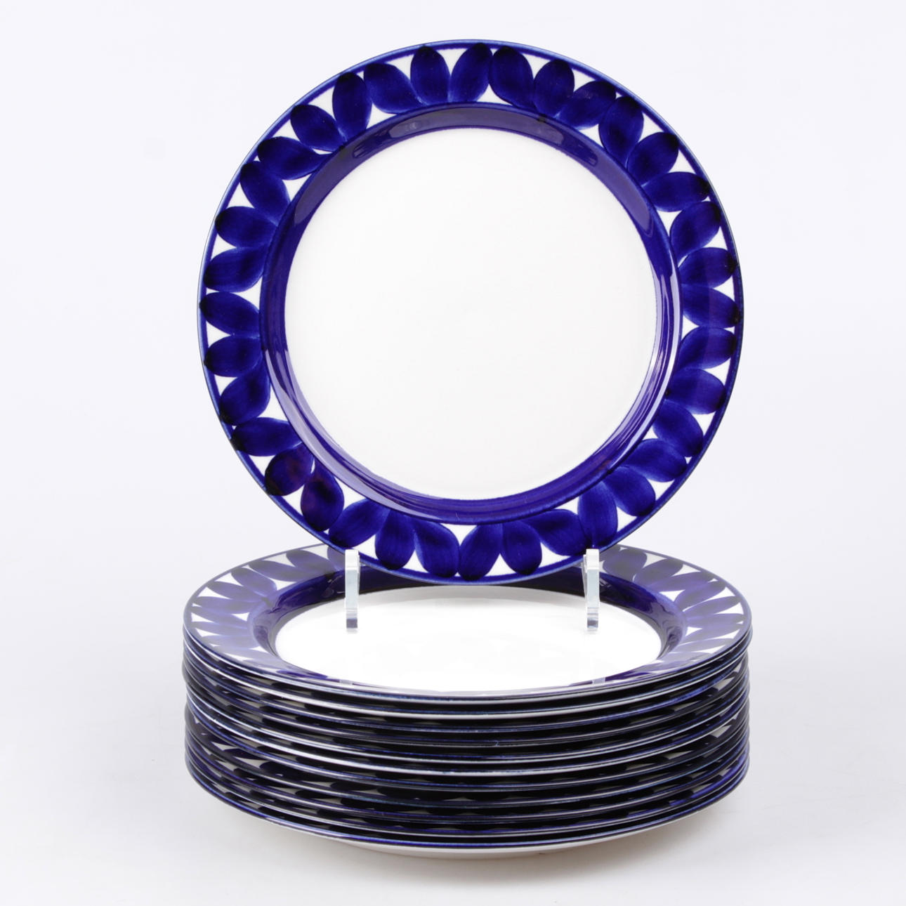 TALLRIKAR, 12 st. Porslin, "Sotka", Kestää Konepesun, Arabia, 1900-tal.