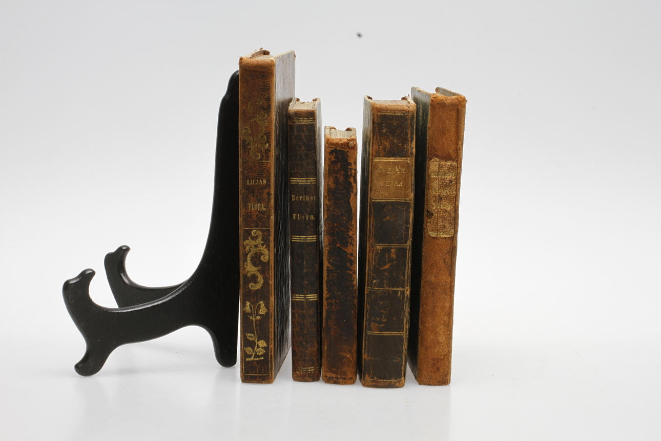 BÖCKER, 5 st, "Nerikes flora", "Östgöta Flora", "Svensk flora", 1700-1800-tal.