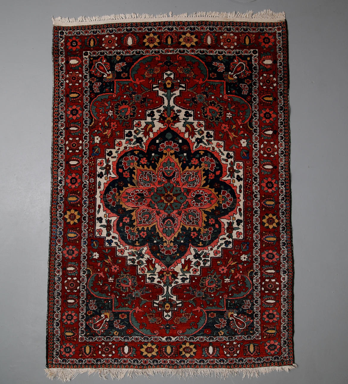 MATTA, persisk, 195x134 cm.