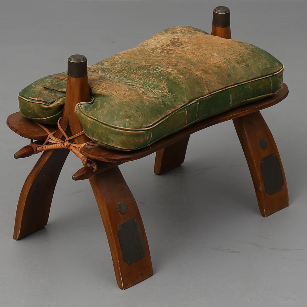 SADELPALL, Egypten 1900-talets mitt.