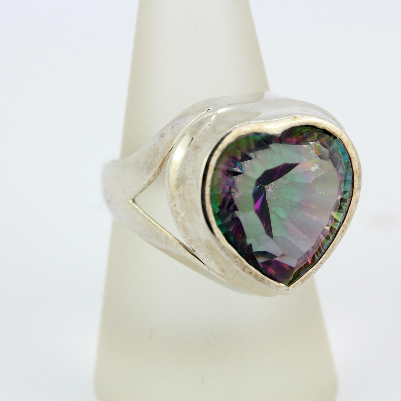 SILVER & KRISTALL RING.