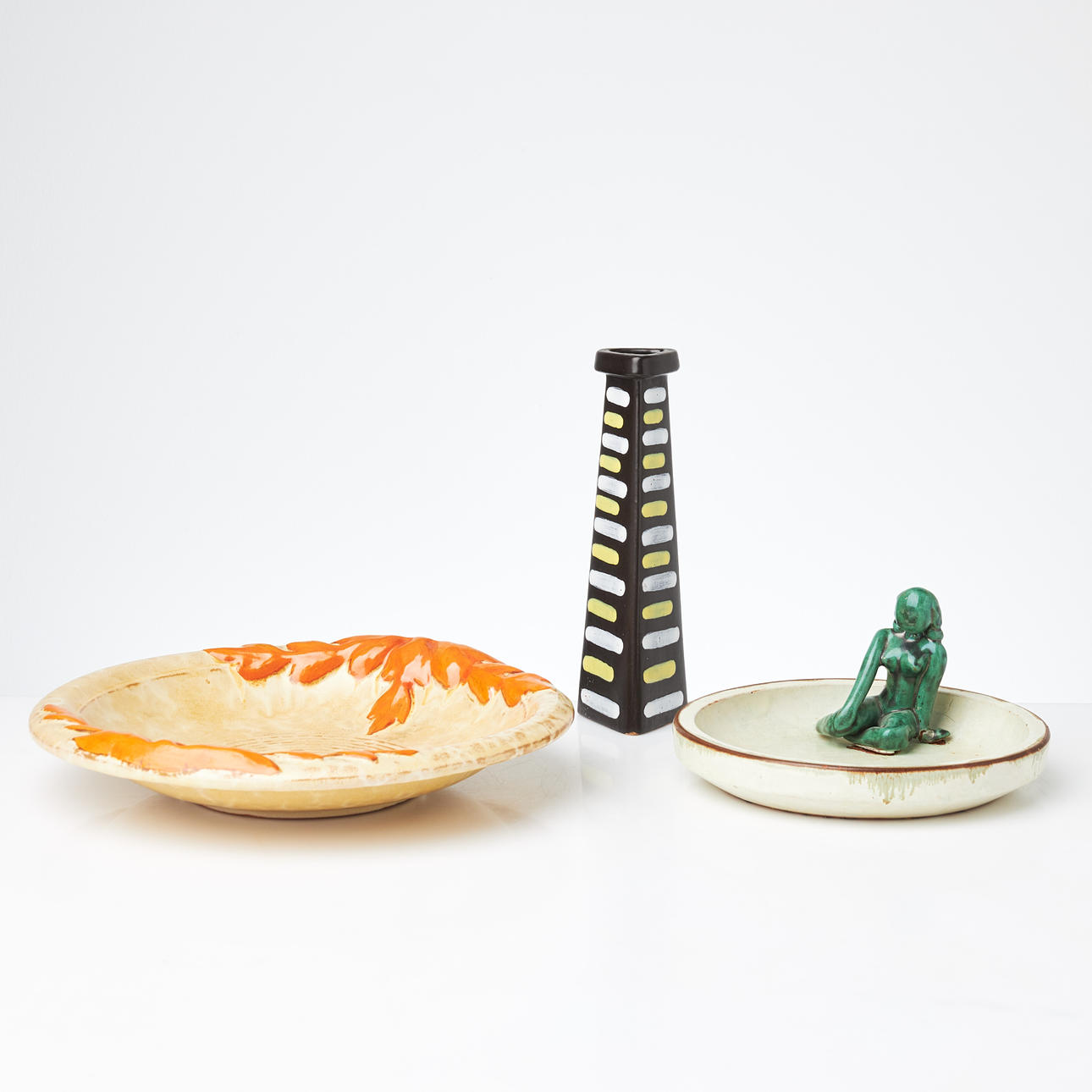 PARTI KERAMIK, 3 dlr, Upsala Ekeby, 1900-tal.