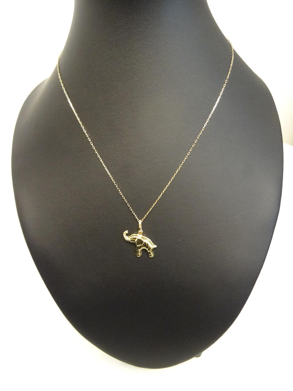 GOLDEN ELEPHANT HALSBAND K18 guld.