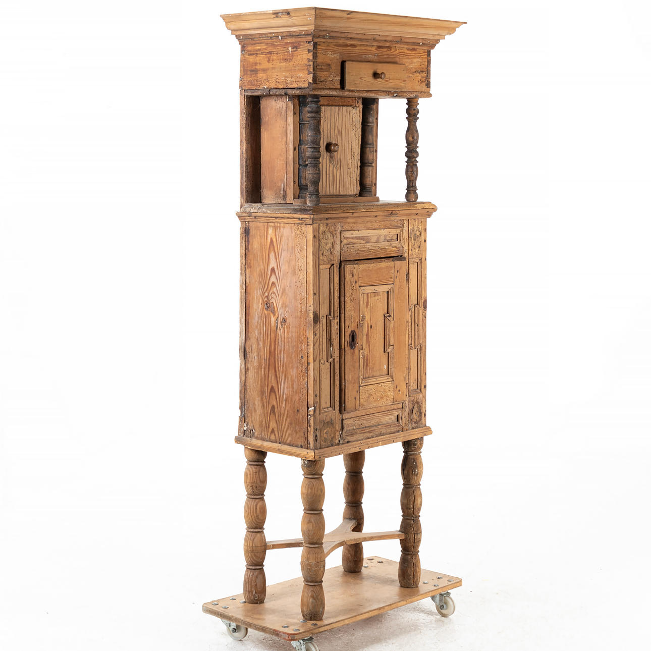 An 18th century pole cabinet.