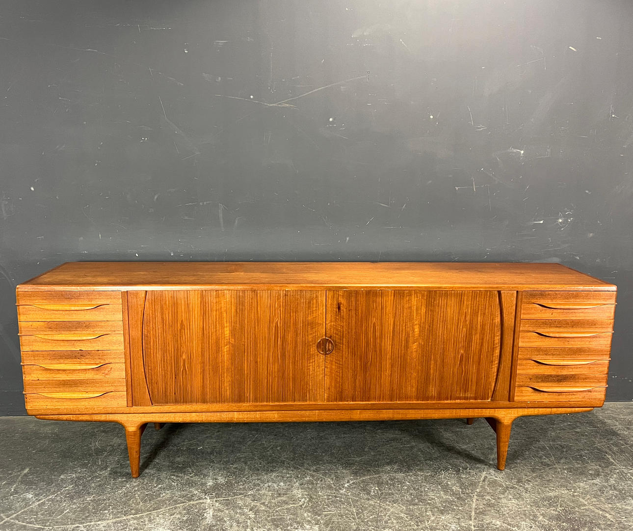 JOHANNES ANDERSEN. ULDUM SKÆNK.