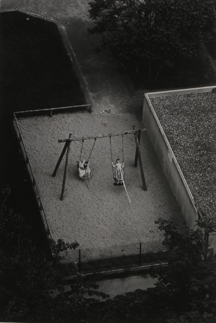 THOMAS WÅGSTRÖM. "Gungan", Archival Pigment Print. Signerad och daterad 2014/2015. Edition 2/5.