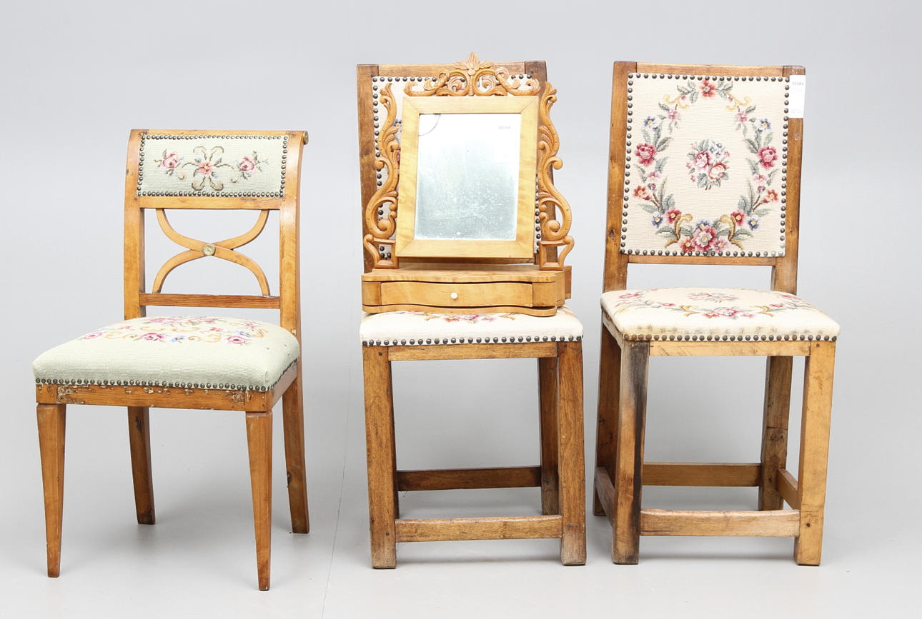 STOLAR, 3 st samt Lådspegel 1800-tal.