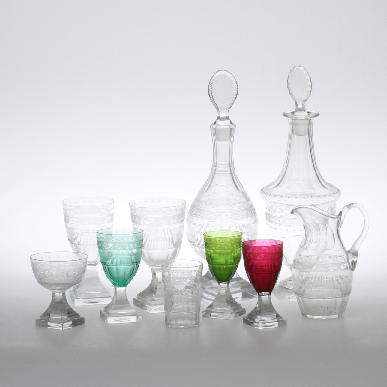 GLASSERVISDELAR, ca 68 delar, modell 75, Kosta.