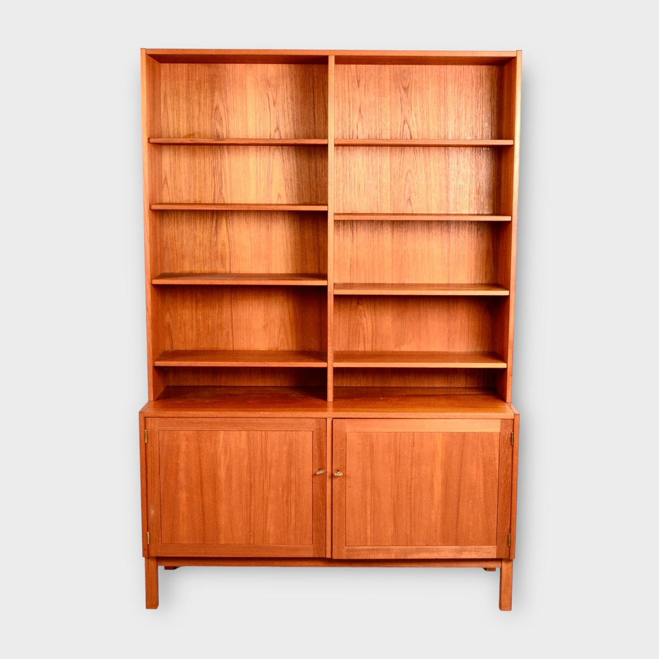 REOL MED UNDERSKAB, teak, 1960'erne.