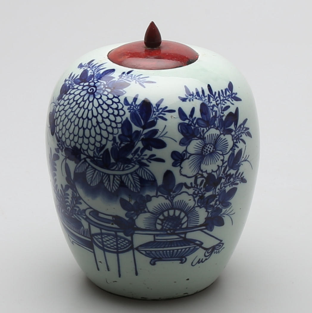 KRUKA, porslin Kina 1800-tal.