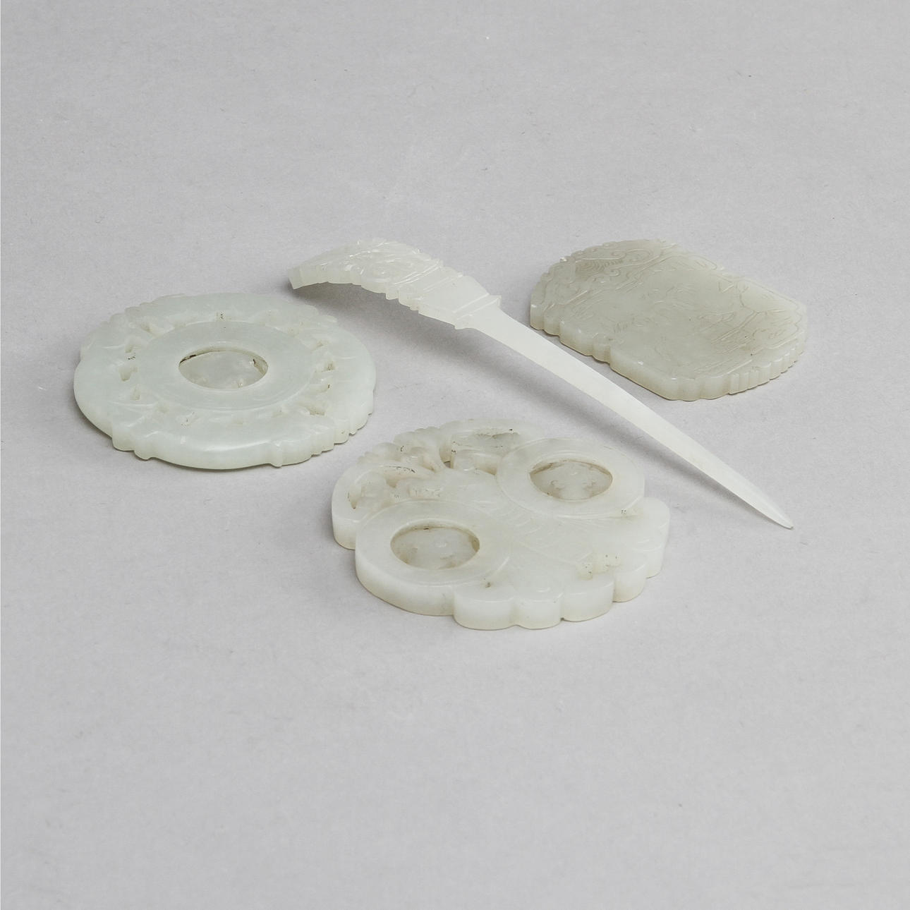 FÖREMÅL, 4 st, nefrit, orientaliska.