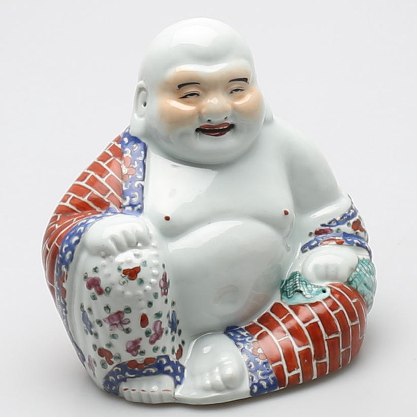 BUDDHA, porslin Kina. Troligen 1900-tal. Bär stämpel.
