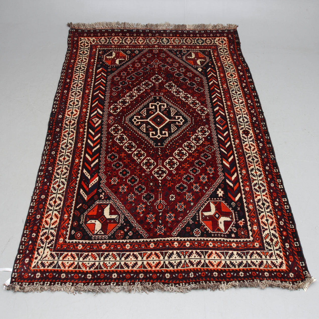MATTA, orientalisk ca 245 x 157 cm.
