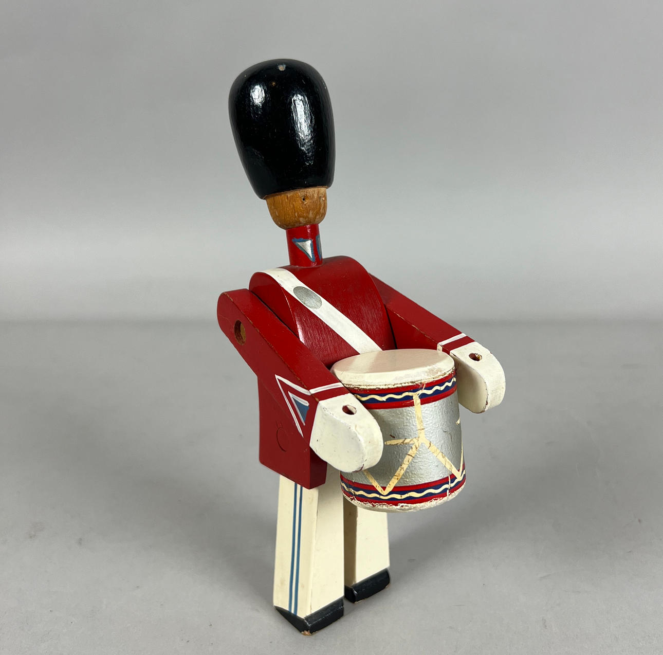 KAY BOJESEN. SOLDAT MED TROMME.