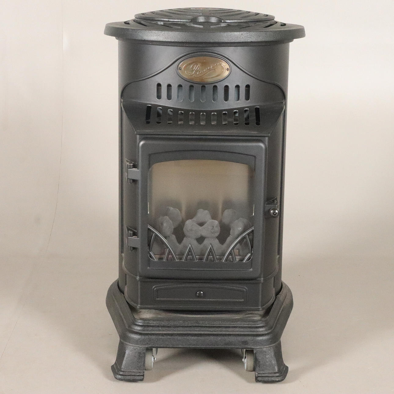 GASOLKAMIN, Provence, samtida.