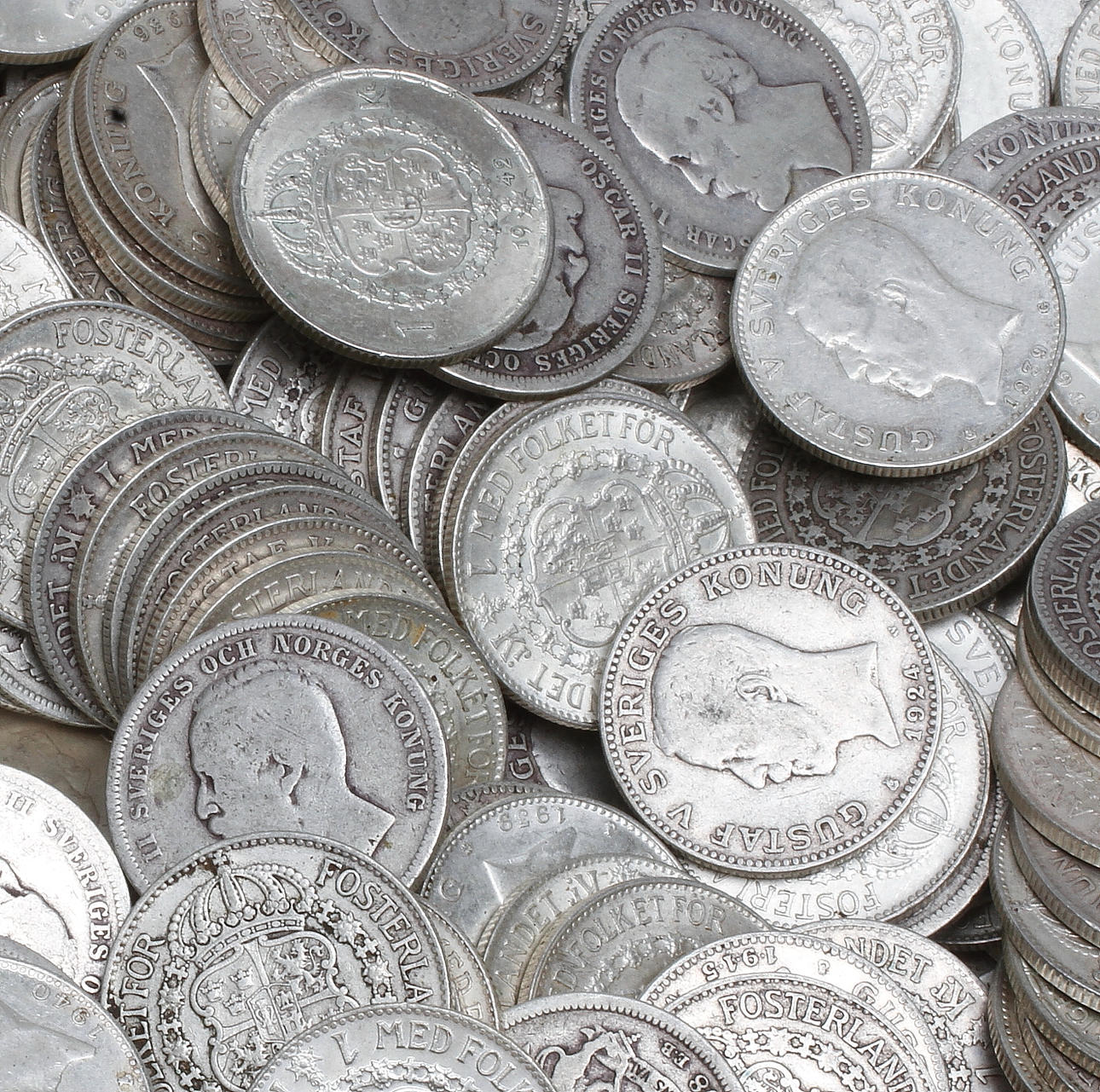 MYNT, silver, 1 kronor, vikt ca 4000 gram.