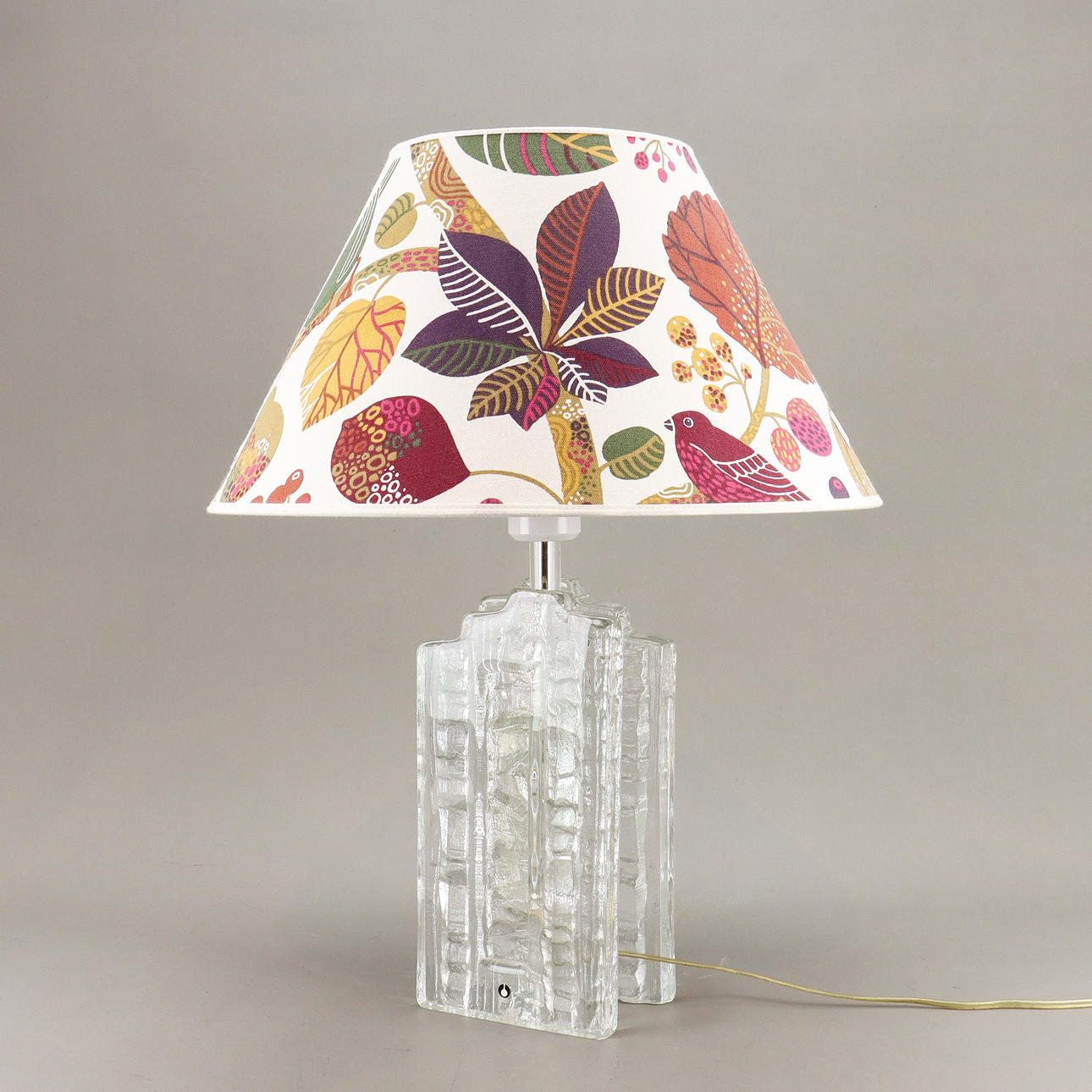 BORDSLAMPA Pukeberg.