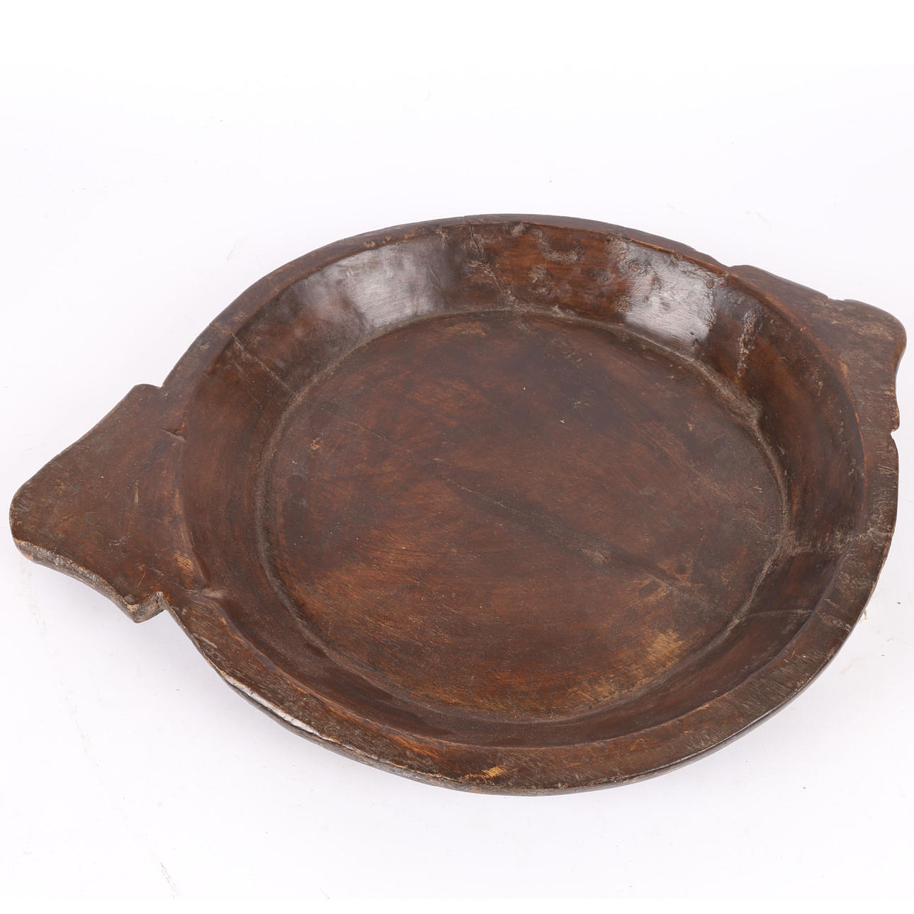 AN LARGE WOODEN BREAD PLATE.