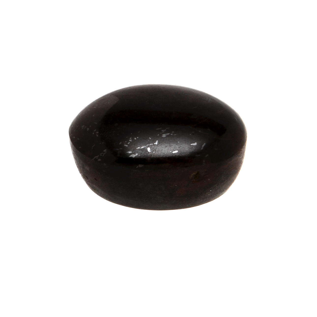 ÄDELSTEN, brun safir med chatoyance. Vikt 189,41 ct.