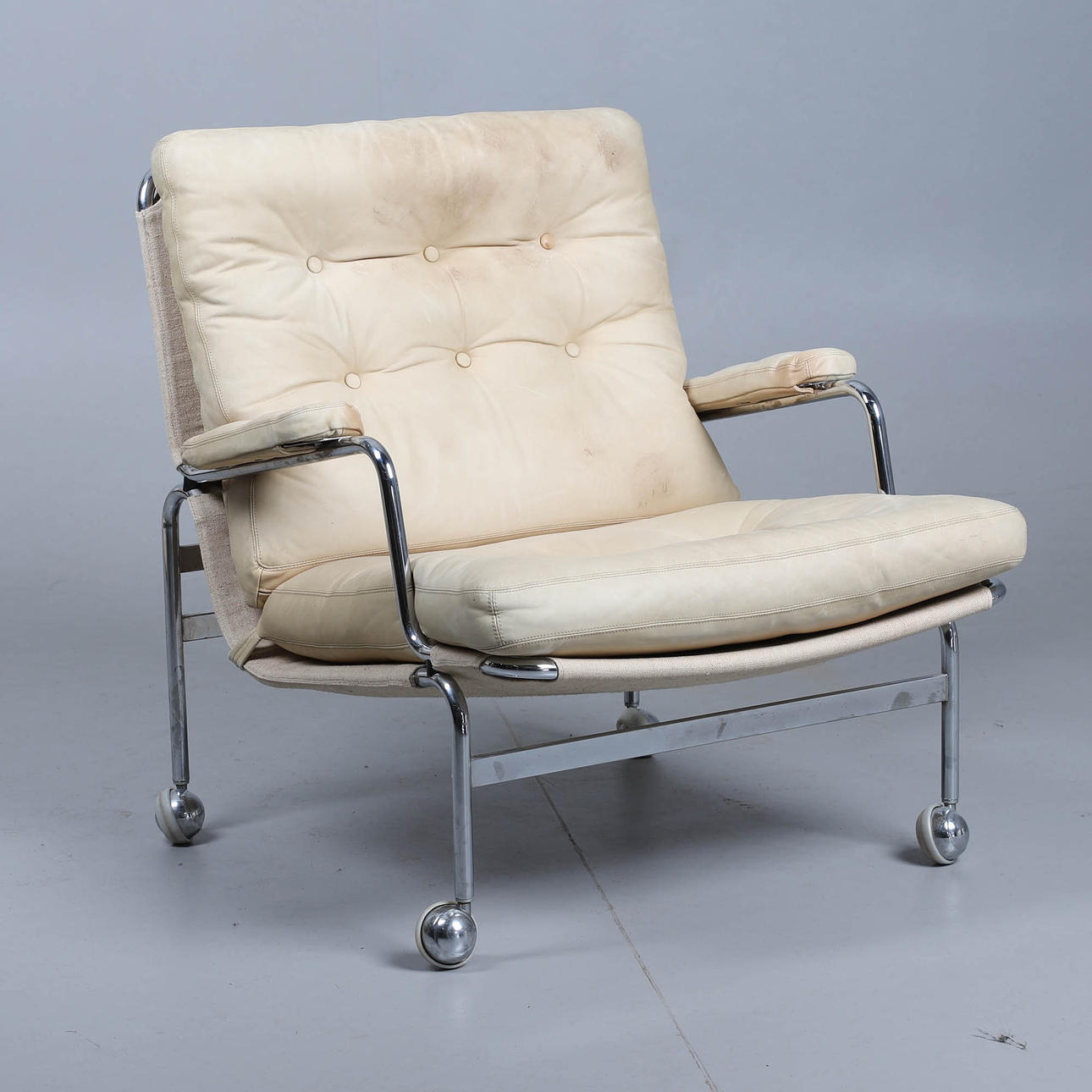 BRUNO MATHSSON. Fåtölj, "Karin", Dux.