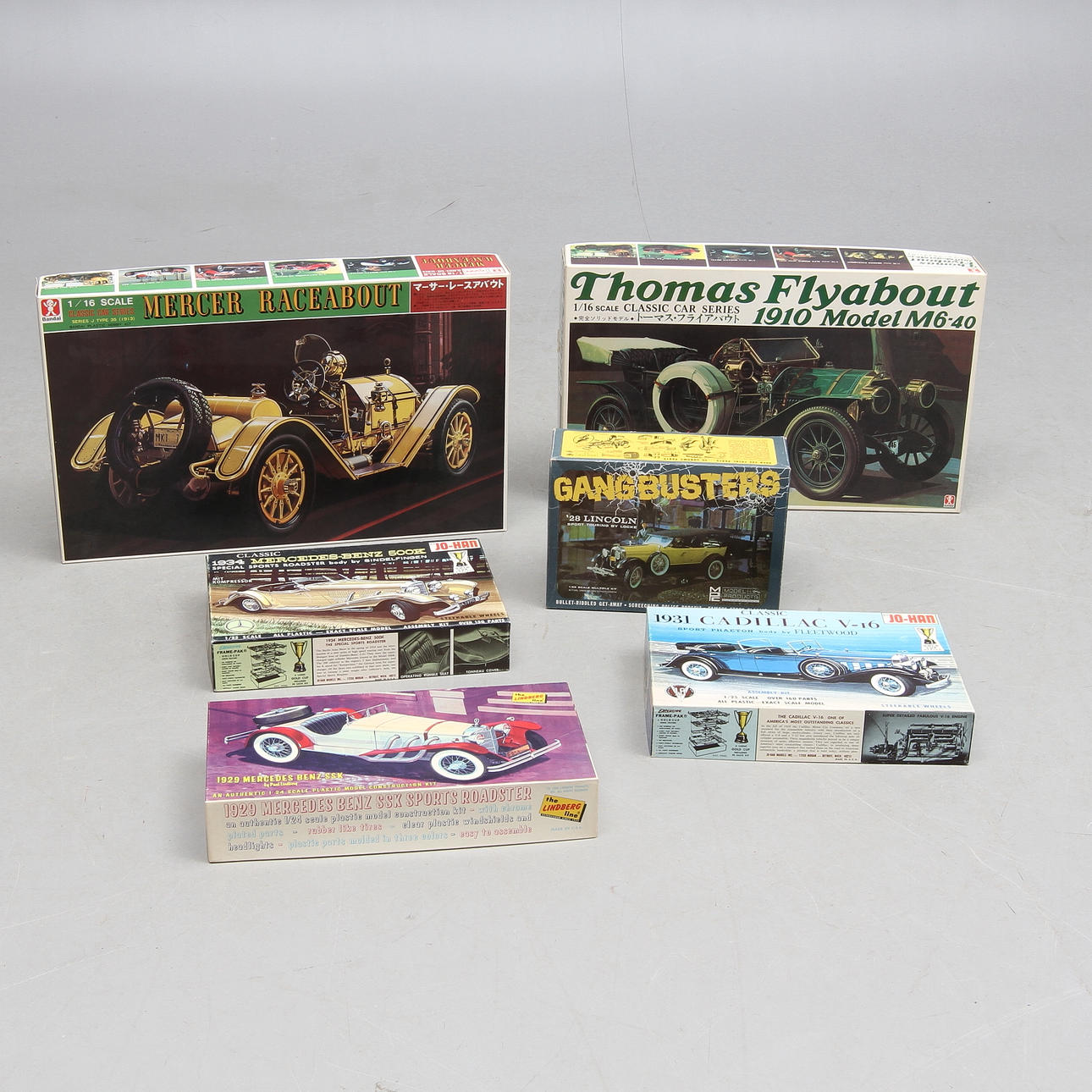 PLASTBYGGSATSER 6 stycken bilar.