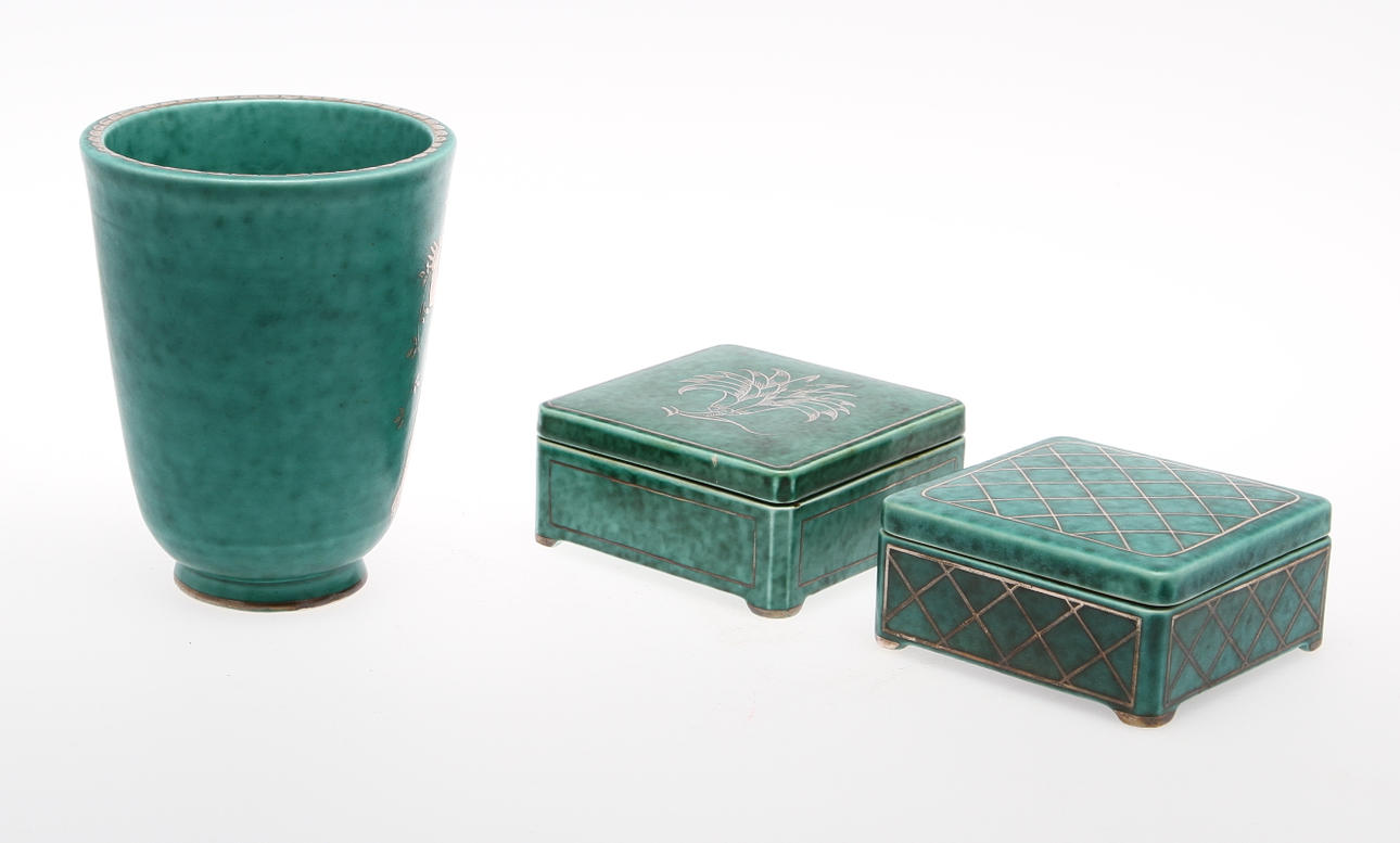 WILHELM KÅGE. 2 askar samt vas, "Argenta", Gustavsberg.