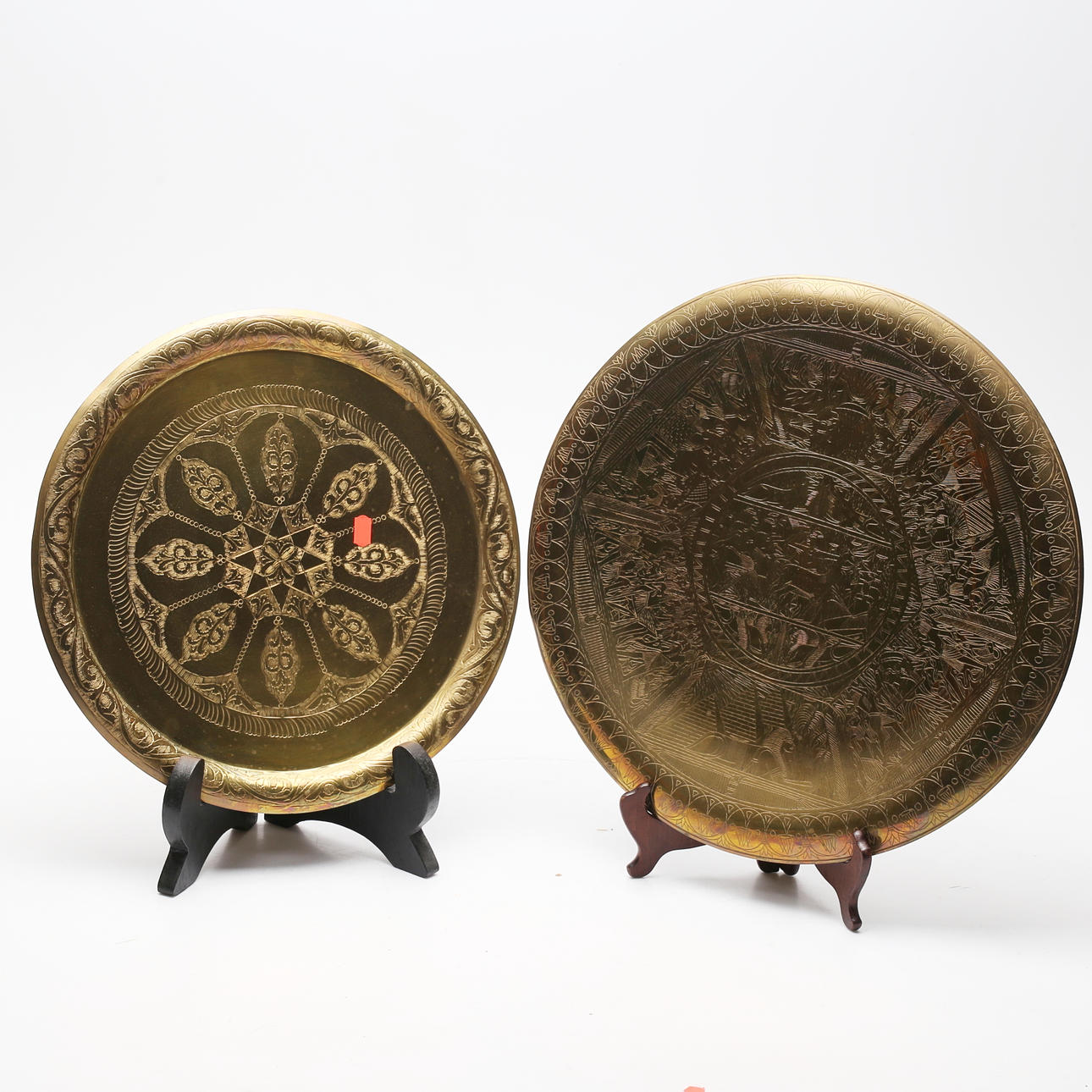 FAT, 2 st, gulmetall, Egypten och Marocko.