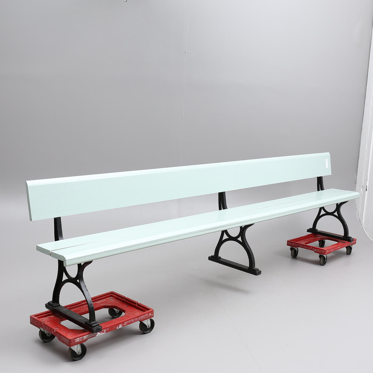 VÄNTHALLSBÄNK, 1900-talets första hälft.