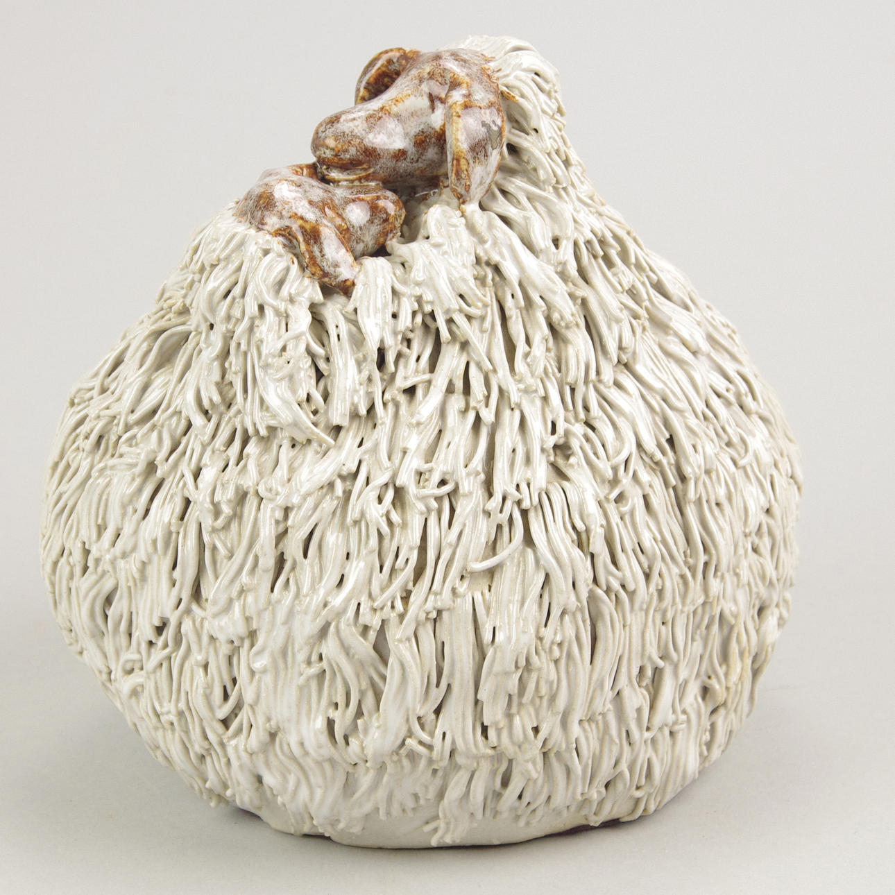 SKULPTUR, Får, stengods, Åke Larsson, Galleri Hamnen, Viken.