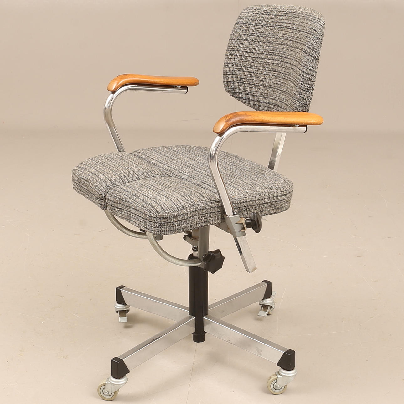 KONTORSSTOL, Håg, Norge, 1900-tal.