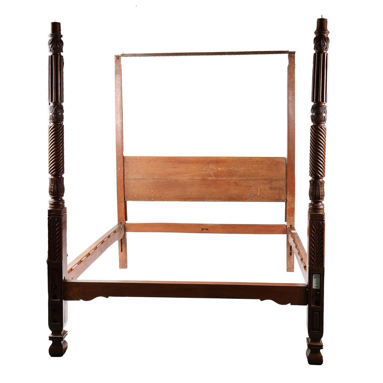 UNA CAMA CON DOSEL DEL SIGLO XIX.