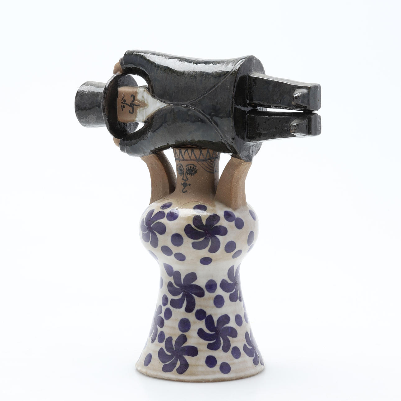 LISA LARSON. Figurin, "Samhällsdebatten", Gustavsberg.