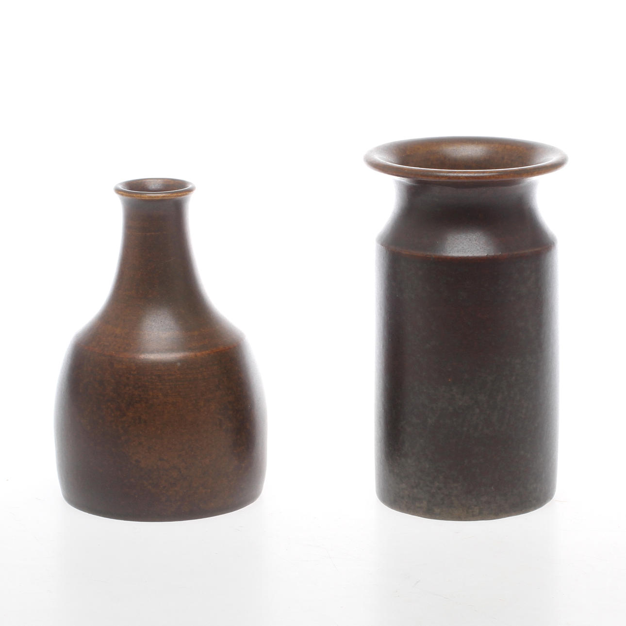 VASER, 2 st, Inger och Erich Triller, Tobo.