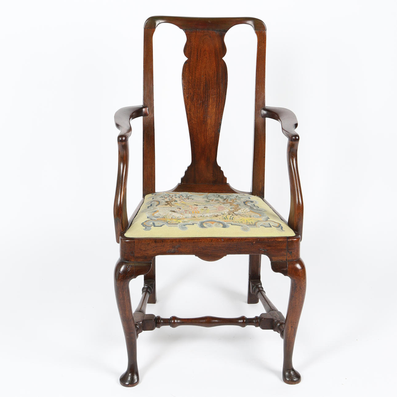 EN GEORGE II FÅTÖLJ.