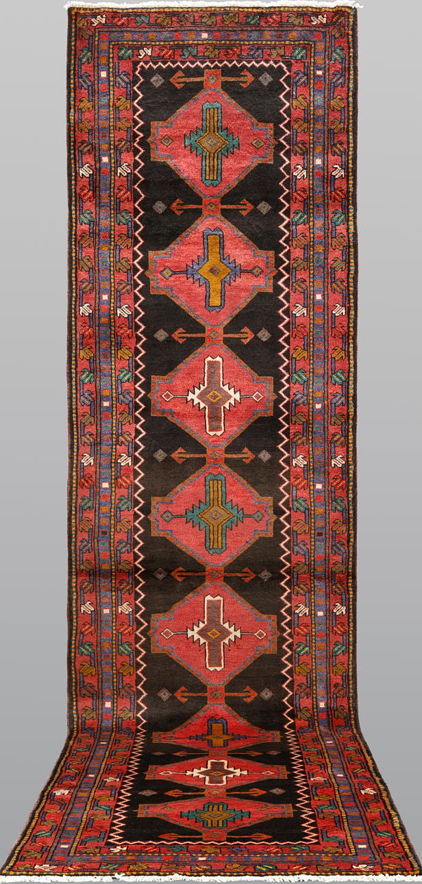 ORIENT CARPET, Täbriz, gallery model. Approx. 448 x 114 cm.