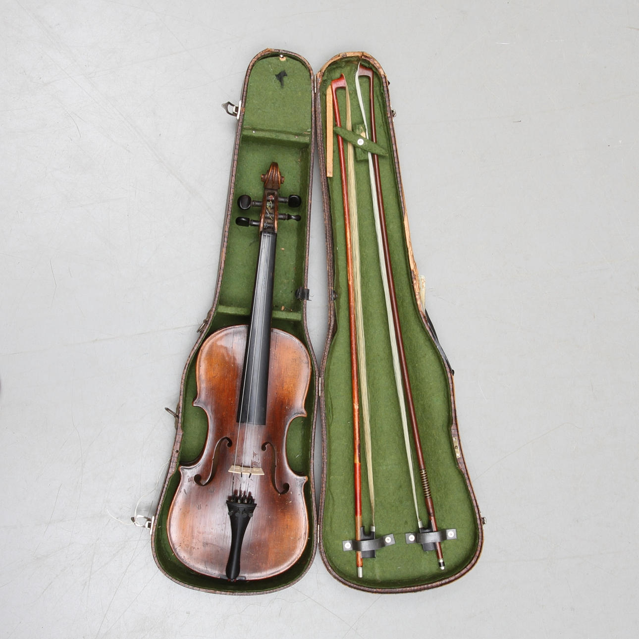 FIOL, märkt HOPF, 1900-tal.