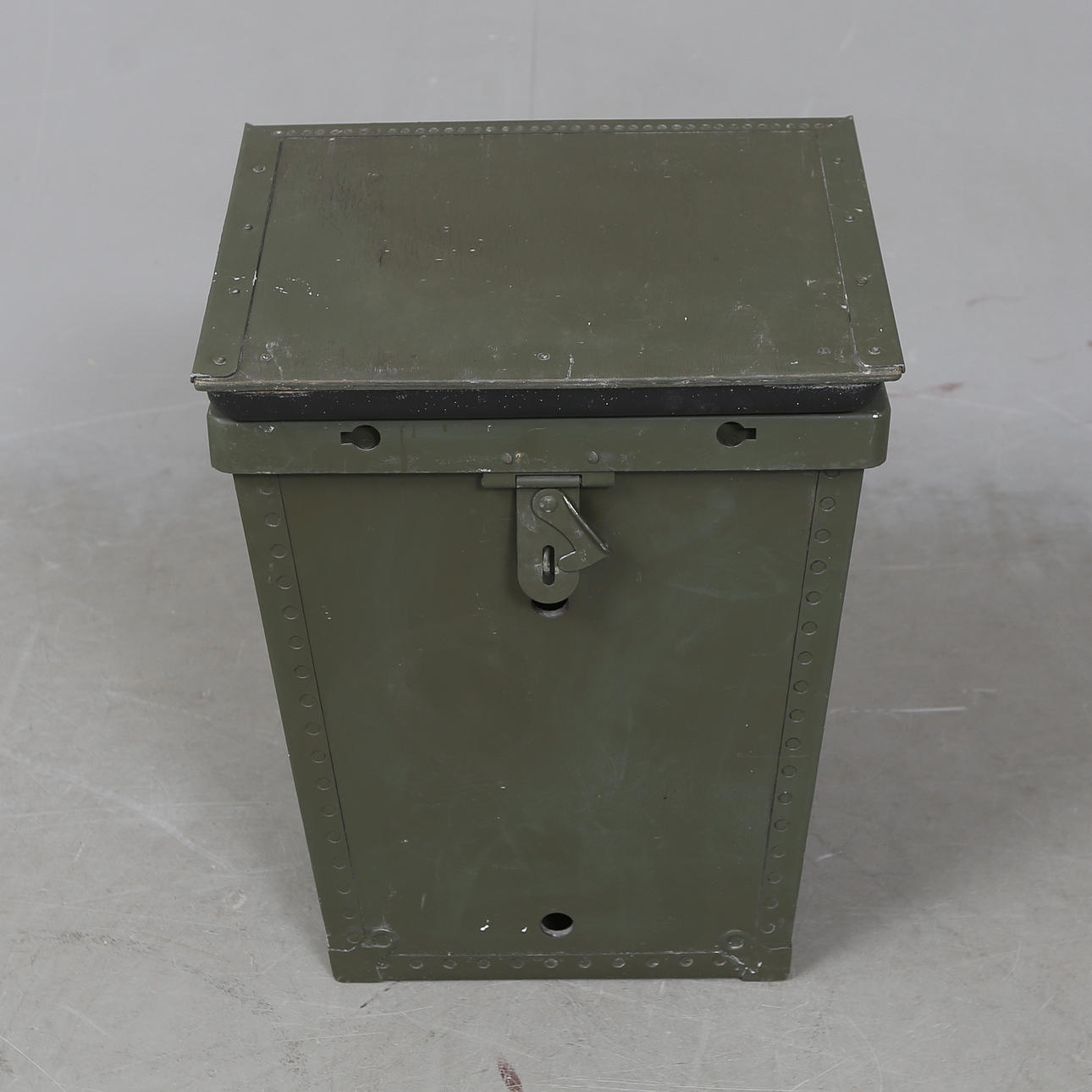 PALLE/STOL, med opbevaring, evt. hær.