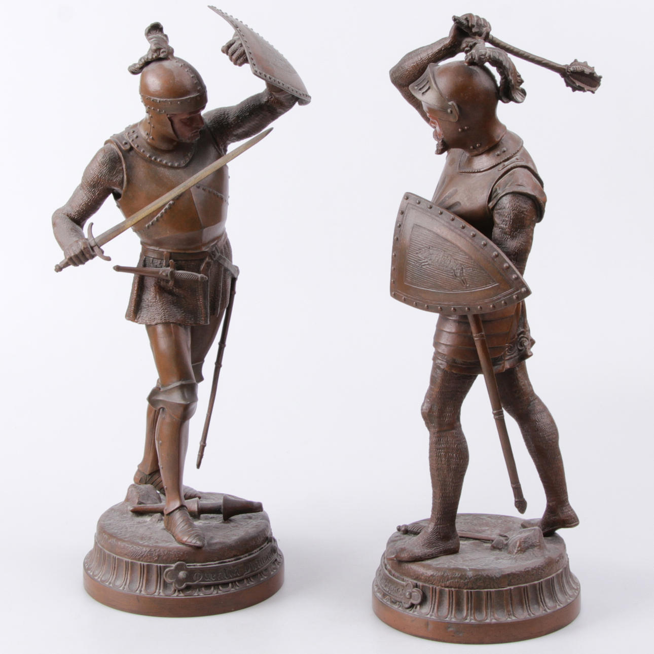 SKULPTURER, 2 st. Patinerad metall, riddare, 1900-tal.