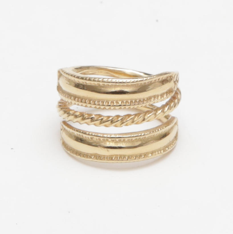 RING, 18k, guld "Glömmingeringen" efter antik ring funnen i Glömminge, Öland.