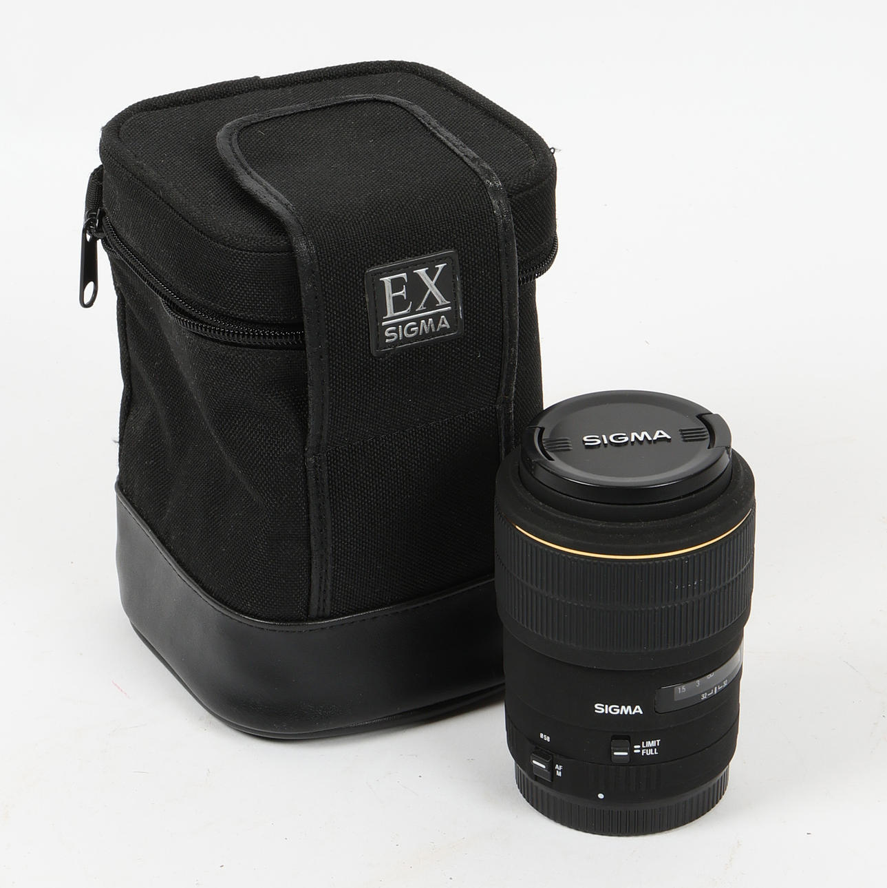 SIGMA 105 MM 1:2.8 EX MAKROLINS.