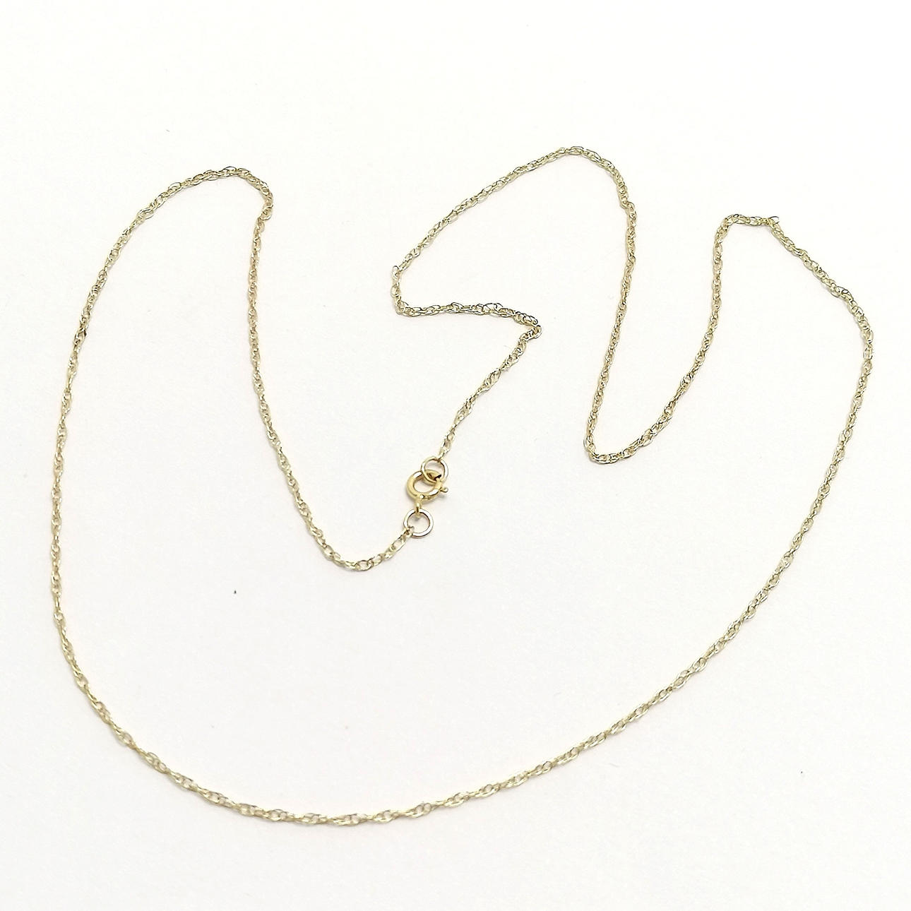 9CT GULD FIN 44CM HALSKÆDE.